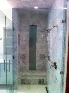 carrara walkin shower